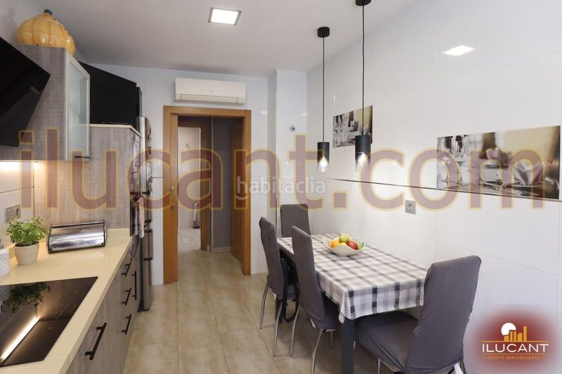Foto ab988d5c-ba78-4284-860b-d2a0ee32c80a. Casa amb calefacció a Divina Pastora Alicante