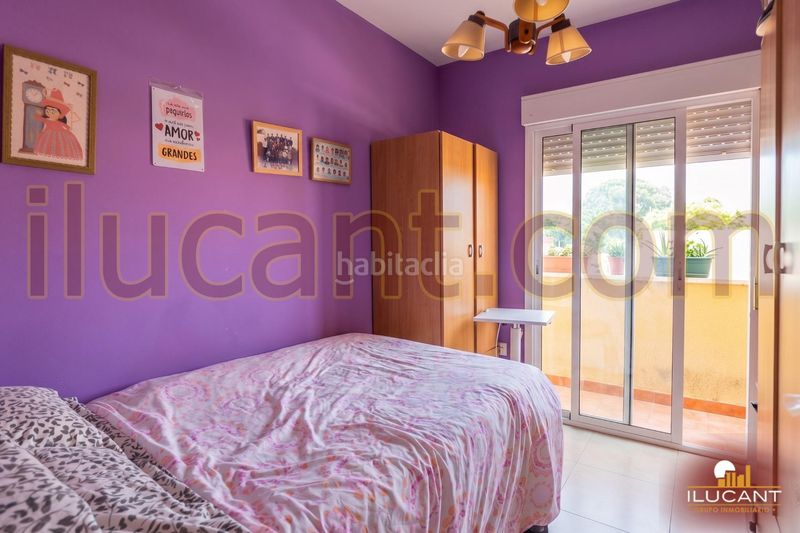 Foto ba77661e-e782-407c-bbb4-b4d1aa51a139. Casa amb calefacció a Divina Pastora Alicante