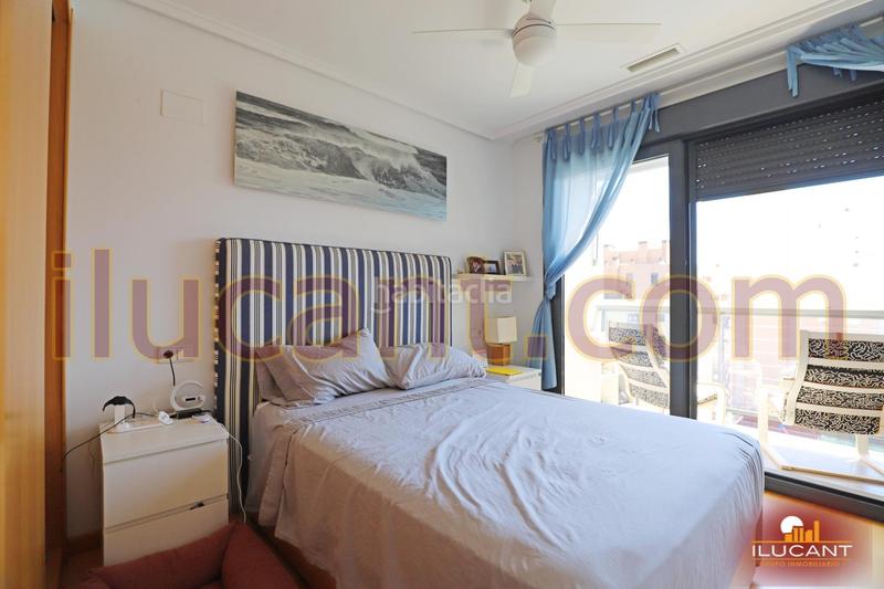 Foto b4e67ac9-41c0-47b0-b0c6-2692fe146be1. Appartamento con parcheggio piscina in PAU 5 Alicante