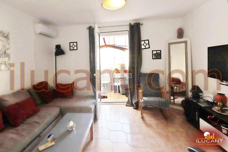 Foto 3568bdfd-d6ba-4983-88b9-ab86eb4691fd. Appartamento in Virgen del Remedio - Parque Lo Morant Alicante