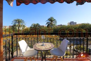 Appartement à Cuatrocientas Viviendas. Nou alacant  luminoso  exterior  reformado