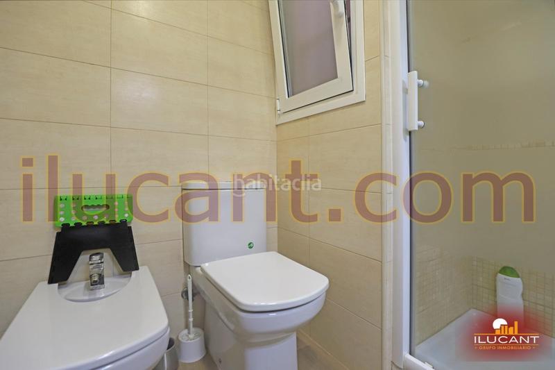 Foto f67ceee5-33d0-49d6-b6ca-faf42fe10a4d. Pis a Carolinas Bajas Alicante