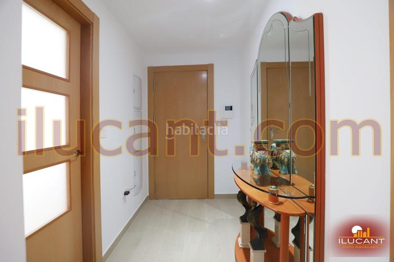 Foto 17e472f8-c1f7-4eb1-8b77-c981ffcf376b. Lloguer pis a Campoamor Alicante