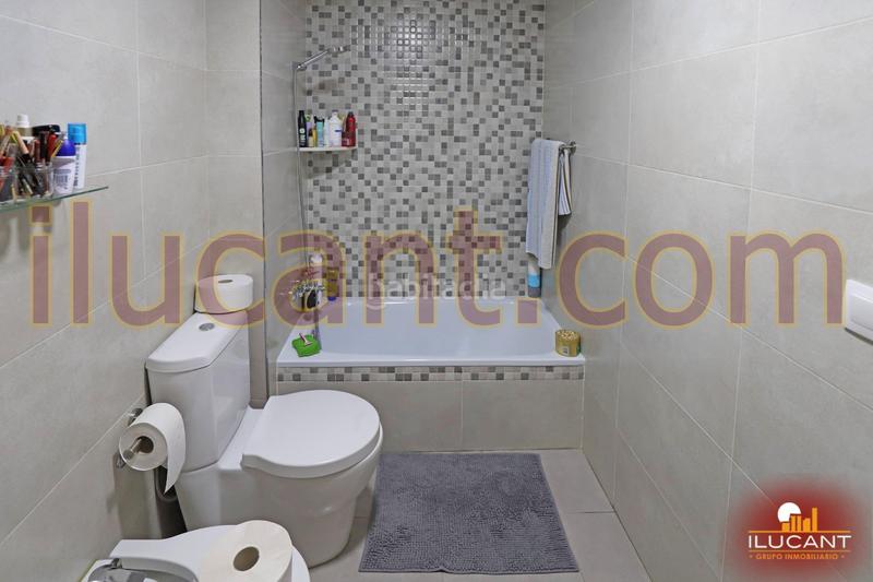 Foto 9436defc-a6e5-4881-be00-6591021df2a4. Flat in Altozano - Conde Lumiares Alicante