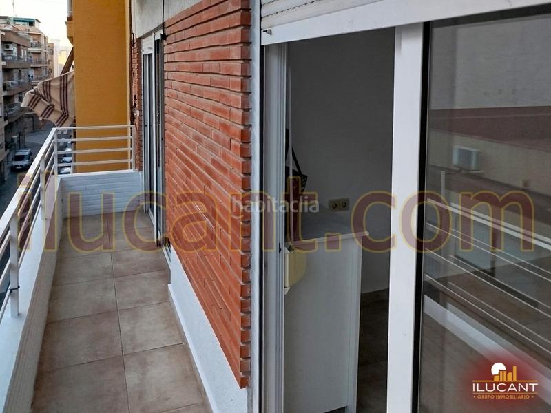 Foto 33639edf-177a-4785-bed9-35b1e30572ac. Etagenwohnung in Santo Domingo Alicante