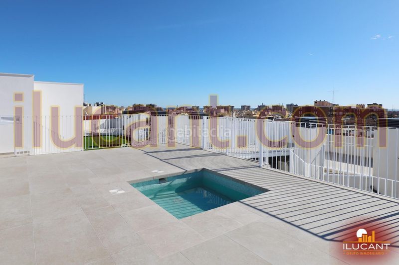 Foto b8b84617-92f8-4065-8732-81053b850850. Pis amb piscina a Florida Baja Alicante