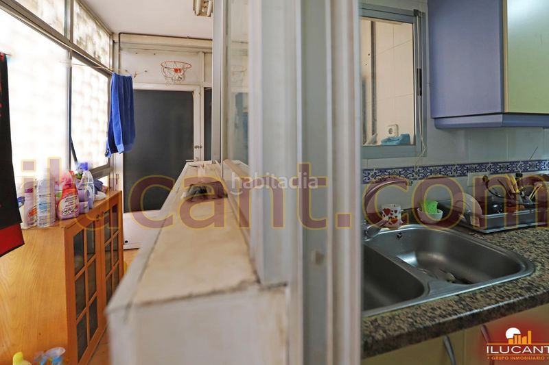 Foto 171e4fa9-12c1-4919-9a95-59a8e2150fe6. Piso emblematico representantes exteriorluminoso vistas al paisaje en Alicante