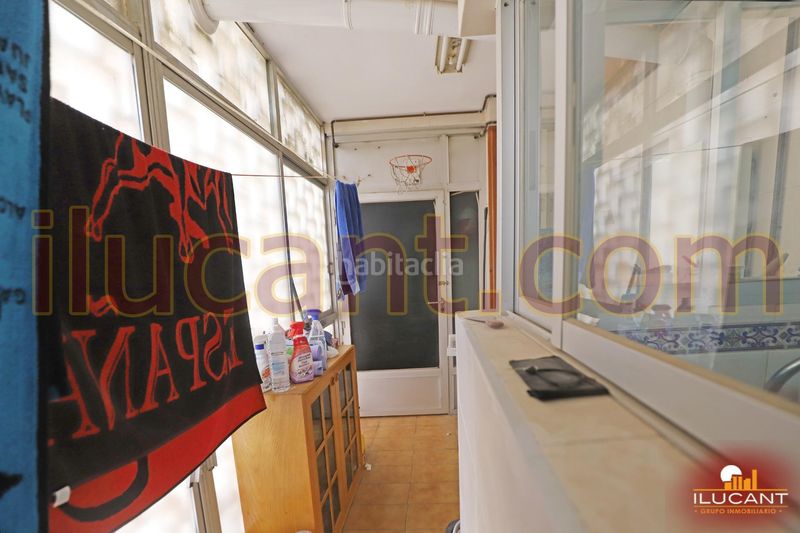 Foto 28929e70-1bc6-4b58-b582-7312aedaa975. Piso emblematico representantes exteriorluminoso vistas al paisaje en Alicante