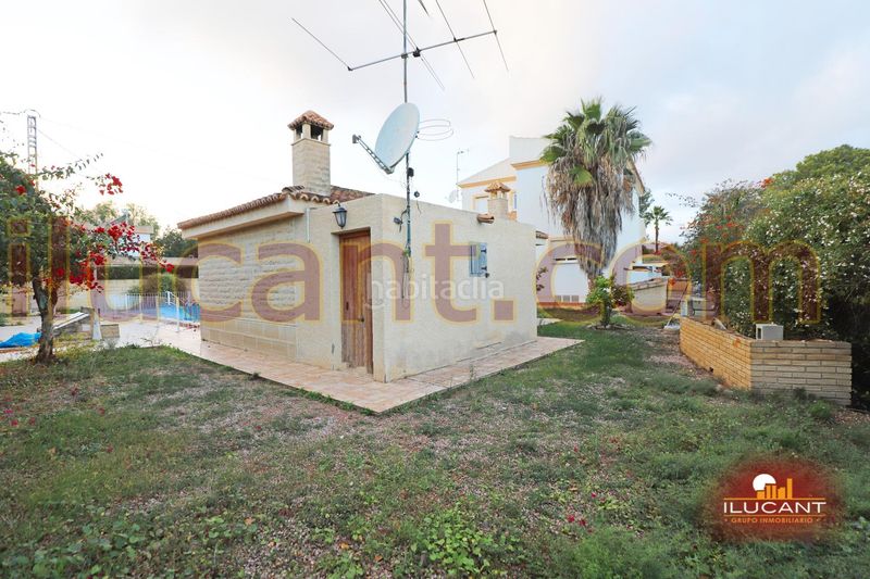 Foto bcbceb04-4865-4aad-9774-49095059d855. Xalet amb aparcament piscina a Almajada-Ravel Mutxamel