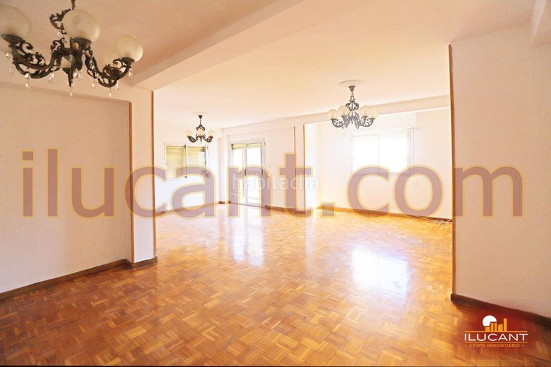 Foto 8a8782f3-5ac3-4a88-a4f1-b402d23eff1c. Pis a Benalúa Alicante