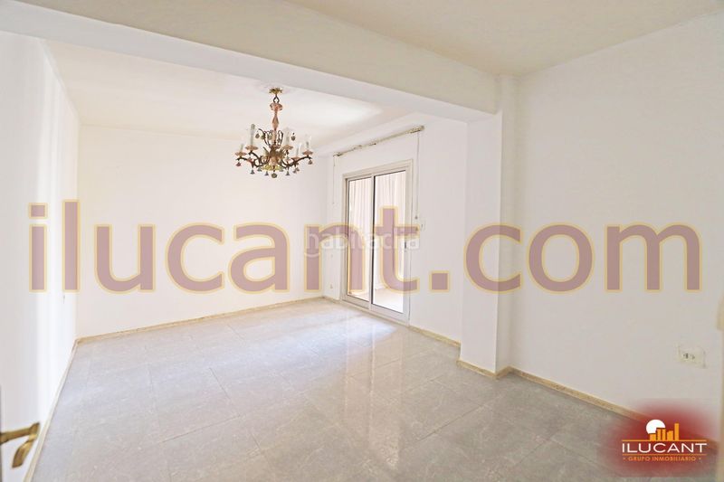 Foto a4363bcf-d6f2-4962-a604-d0ef82753487. Pis a Benalúa Alicante