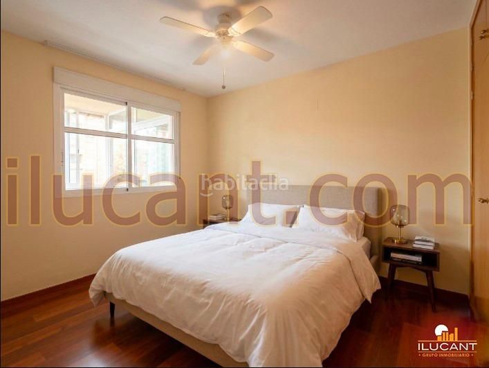 Foto 3bf4cba3-7133-415c-a8c1-0604200475ed. Pis amb aparcament piscina a Babel Alicante