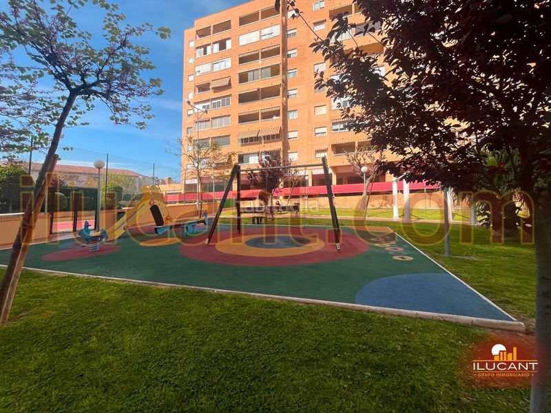 Foto 551e3cb7-997c-4883-a7f4-5ac2325402f5. Pis amb aparcament piscina a Babel Alicante