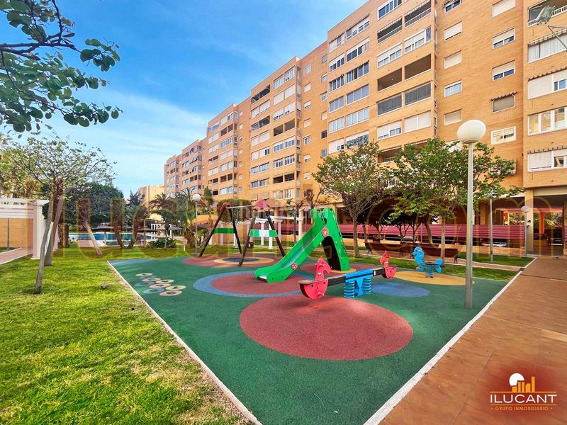 Foto 92acadb3-9660-4ad6-bc3b-9408b445baa3. Pis amb aparcament piscina a Babel Alicante