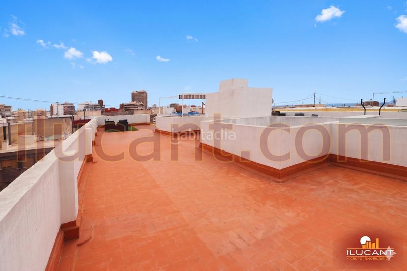 Foto 5d4fa1fb-c911-4878-a0b3-474d697a6bd3. Àtic a Santo Domingo Alicante
