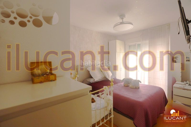 Foto a1878265-30b5-4144-8950-b94cbd6a66aa. Pis a Carolinas Bajas Alicante