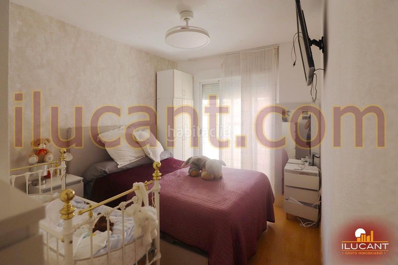 Foto b93dbd5d-6ad1-4b05-9426-e6fc632f47e8. Pis a Carolinas Bajas Alicante