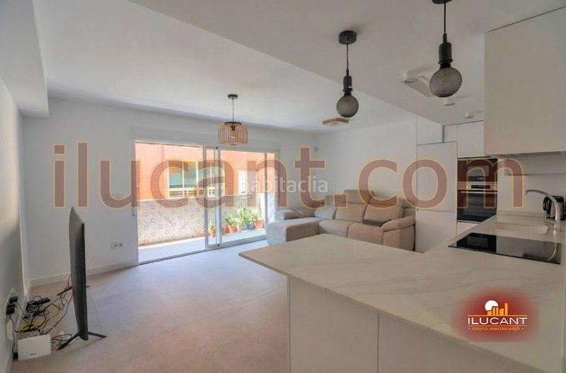 Foto d90ad631-2b80-4227-9091-b09a575107bc. Pis a Campoamor Alicante