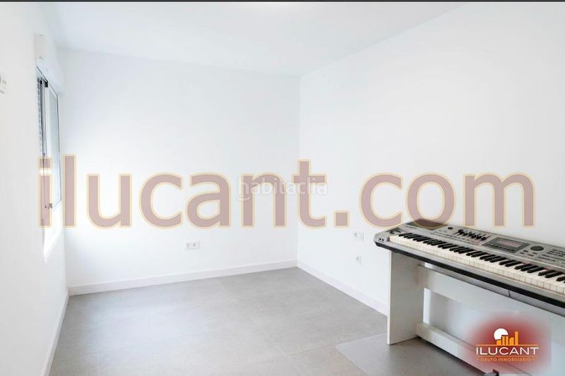 Foto f7f5eb24-d75e-41cc-ad00-a468a2a126c2. Pis a Campoamor Alicante