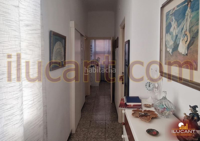 Foto fa1744bc-0deb-4e43-bd60-d44d265f4bb7. Pis a Carolinas Bajas Alicante