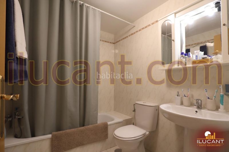 Foto 98dd8d47-e187-49ec-9414-9fdcb7141a55. Pis amb calefacció aparcament piscina a Babel Alicante