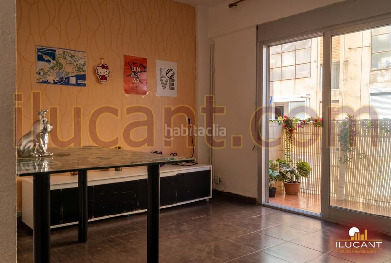 Foto a7f902d2-d6e7-4702-8383-900436e0cf86. Pis a Colonia Requena Alicante