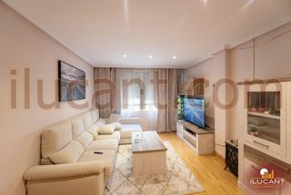 Flat in Juan XXIII. Juan xxiii, módulos, reformado, amueblado y equipado, para entra