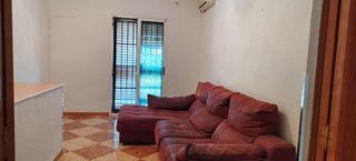Pis a Cárcer. Piso con gran terraza y garaje en la avenida principal de carcer