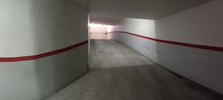 Aparcament cotxe a Alcúdia de Crespins (l´)