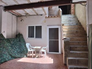 Masia  Pintor tarraso. Casa con garaje, piso, buhardilla y terraza en navarres