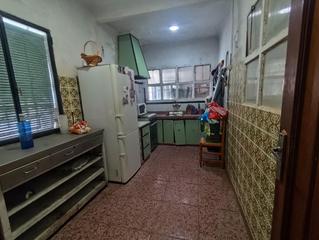 Planta baixa  Calle sants de la pedra. Se vende planta baja .