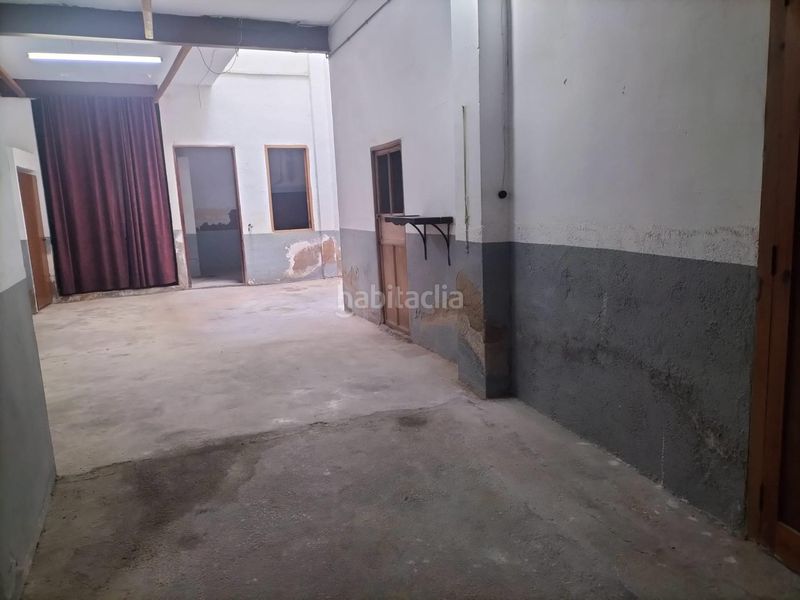 Foto 1e3b13b2-105d-430e-981a-2c6a72cb4943. Masía casa en el centro de la población de navarres con amplio garaje en Navarrés