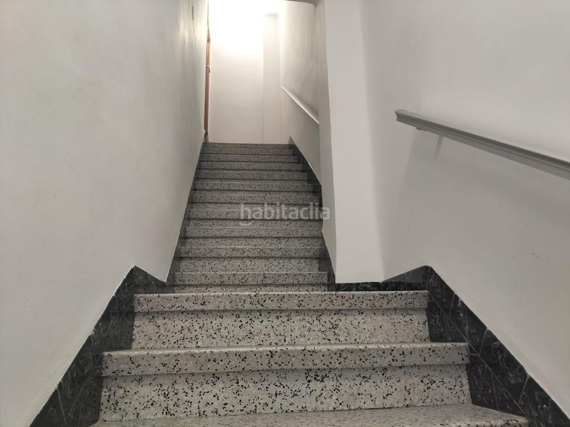 Foto 28c14c0f-9deb-4dc3-8a9c-f6403e02e753. Masía casa en el centro de la población de navarres con amplio garaje en Navarrés