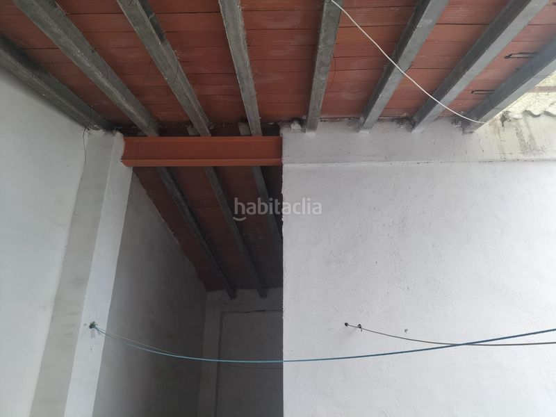 Foto 5d936052-c178-48cb-bfe0-4d4df1228394. Masía casa en el centro de la población de navarres con amplio garaje en Navarrés