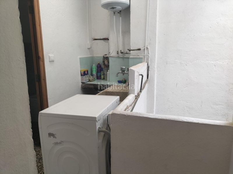 Foto 7c9e8785-c459-4a5e-8e58-80ca9253e50b. Masía casa en el centro de la población de navarres con amplio garaje en Navarrés