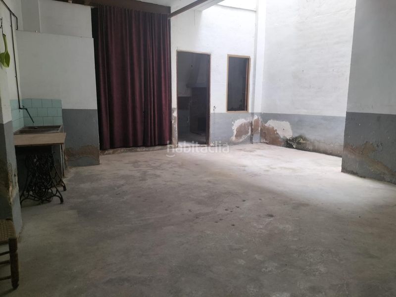 Foto 7dea0128-17ef-448f-9af1-0e52b5376df4. Masía casa en el centro de la población de navarres con amplio garaje en Navarrés