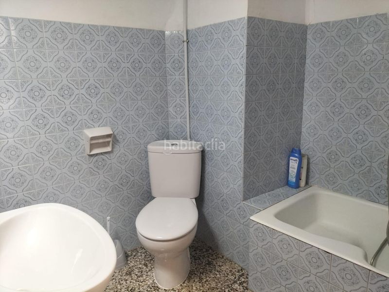 Foto af65aad0-bbeb-4a43-b36d-6503c8d8de36. Masía casa en el centro de la población de navarres con amplio garaje en Navarrés