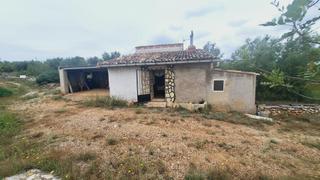 Casa a Bolbaite. Gran terreno rustico con casa de campo y piscina en bolbaite!!!!