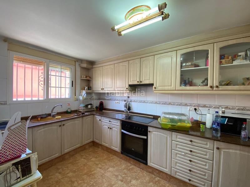 Foto daa5b0f5-05e7-4d20-aa47-f5cf72d61fc8. Casa adosada adosado espectacular !!!!!!!! en Chella