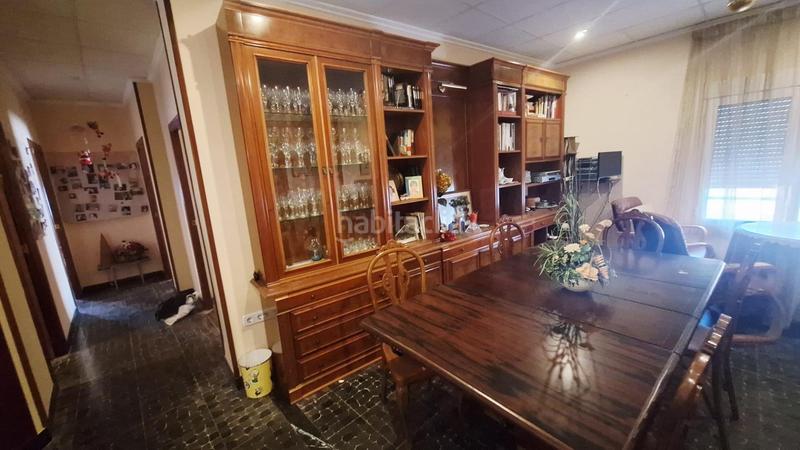 Foto 0905fcbd-4ab8-4120-85be-e52a2a5aadf0. Pis amb aparcament a Senyera