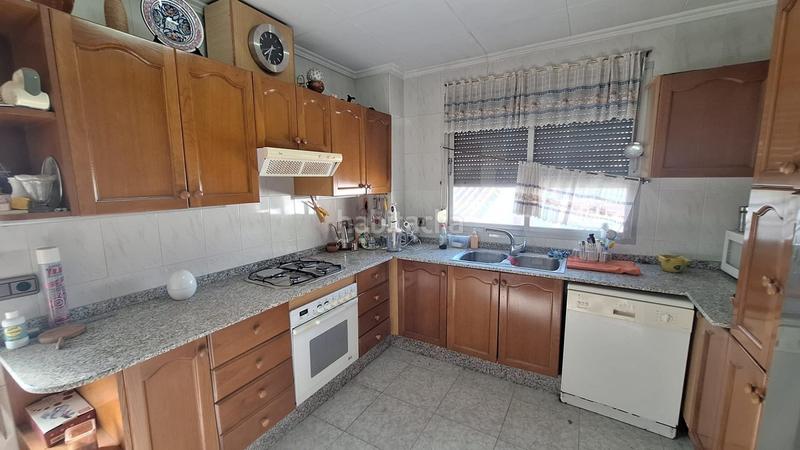 Foto 0f0378a2-0b13-417a-b5a2-7229723ff626. Pis amb aparcament a Senyera