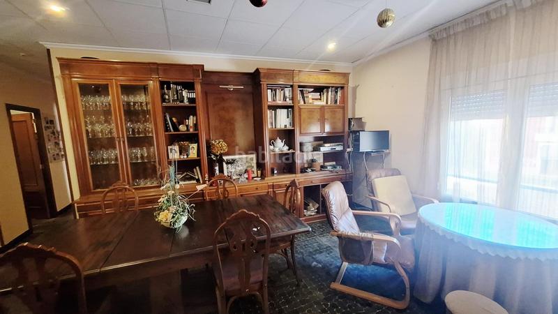 Foto e6e3a794-8535-4a1a-a458-513269241411. Pis amb aparcament a Senyera