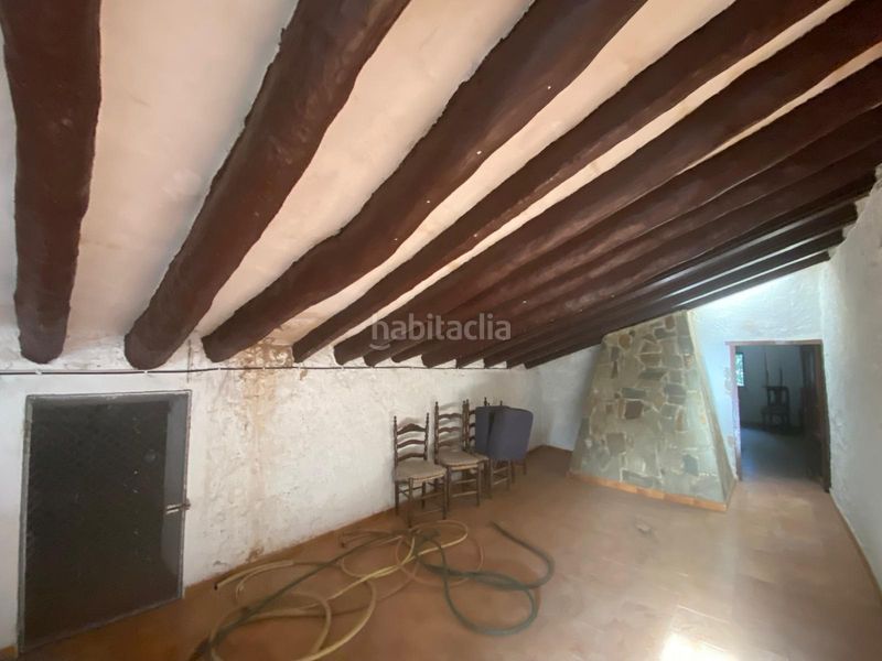 Foto 442531a9-c650-4f45-832b-e7c53e0d5498. Masia amb aparcament a Enguera