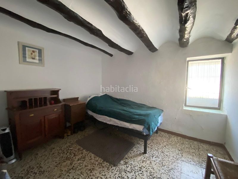 Foto ba8a201f-4a43-4688-91a3-cc9eb9383c89. Masia amb aparcament a Enguera