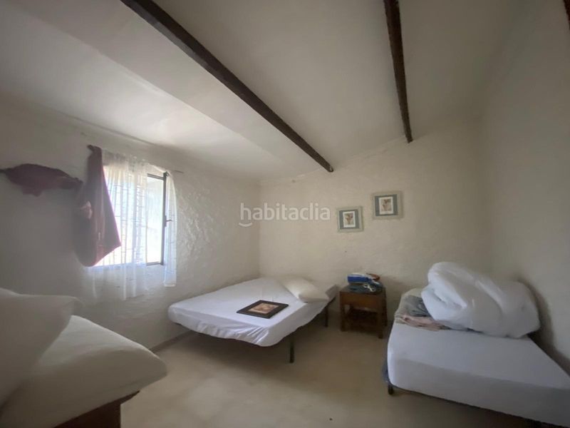 Foto d88555e9-0dbe-417f-a003-83f39327441c. Masia amb aparcament a Enguera
