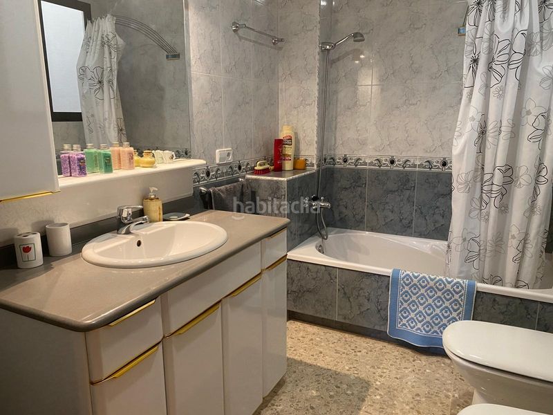 Foto 3fda0398-7314-4d80-817b-1e347f427b43. Casa amb aparcament a Bolbaite