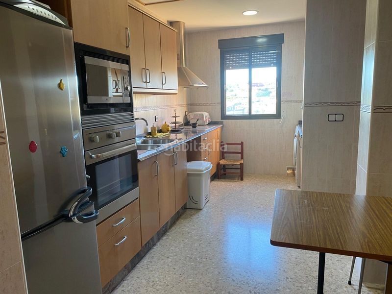 Foto a87dfc58-3078-48b7-b8e3-aa0f4e126fb0. Casa amb aparcament a Bolbaite