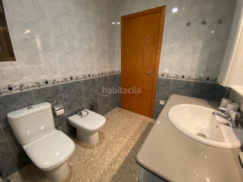 Foto b977dc80-1481-4789-9685-ab4c2f24cca0. Casa amb aparcament a Bolbaite