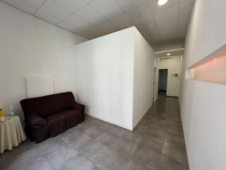Geschäftsraum in Calle de Sants de la Pedra