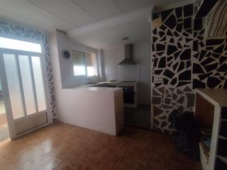 Casa en Senyera. Se vende casa en senyera